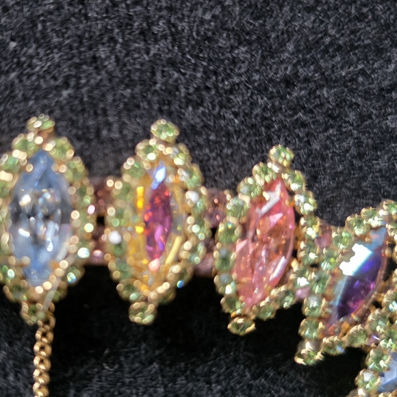 Vintage Multi -Color Juliana Rhinestone Bracelet With Safety Chain. (Gold Tone) - Picture 2 of 4